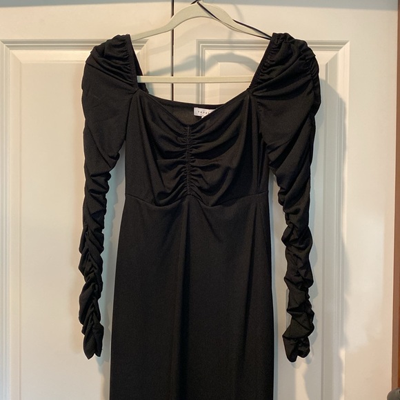 NWT Topshop Black Ribbed Ruched Long Sleeve Midi Dress. Size US 2. Stretchy! - Picture 11 of 15